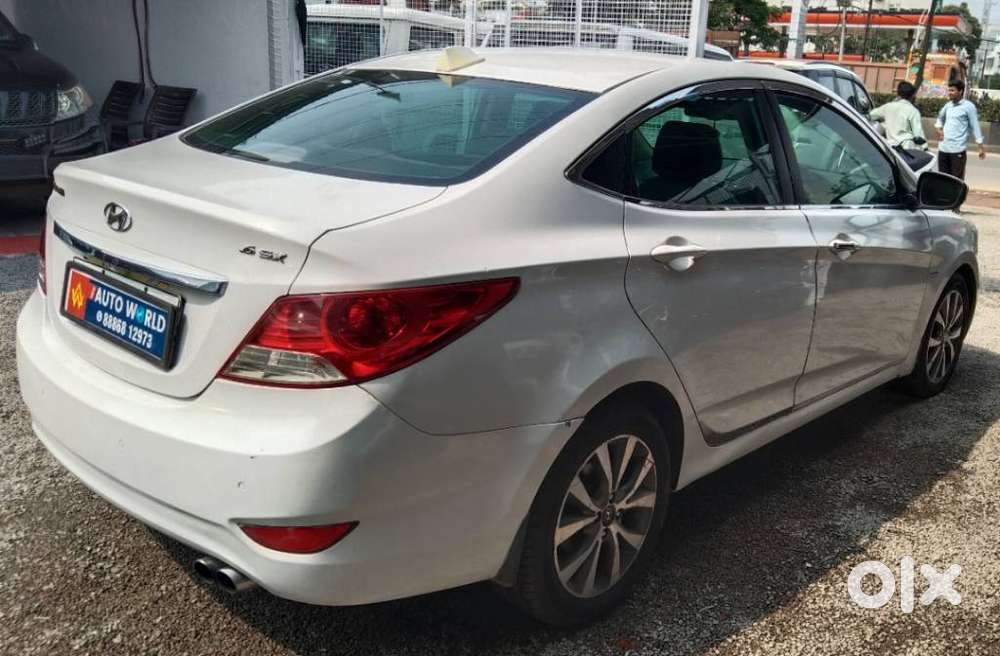 Hyundai Verna 1.5 Sx Diesel Mt, 2015, Diesel