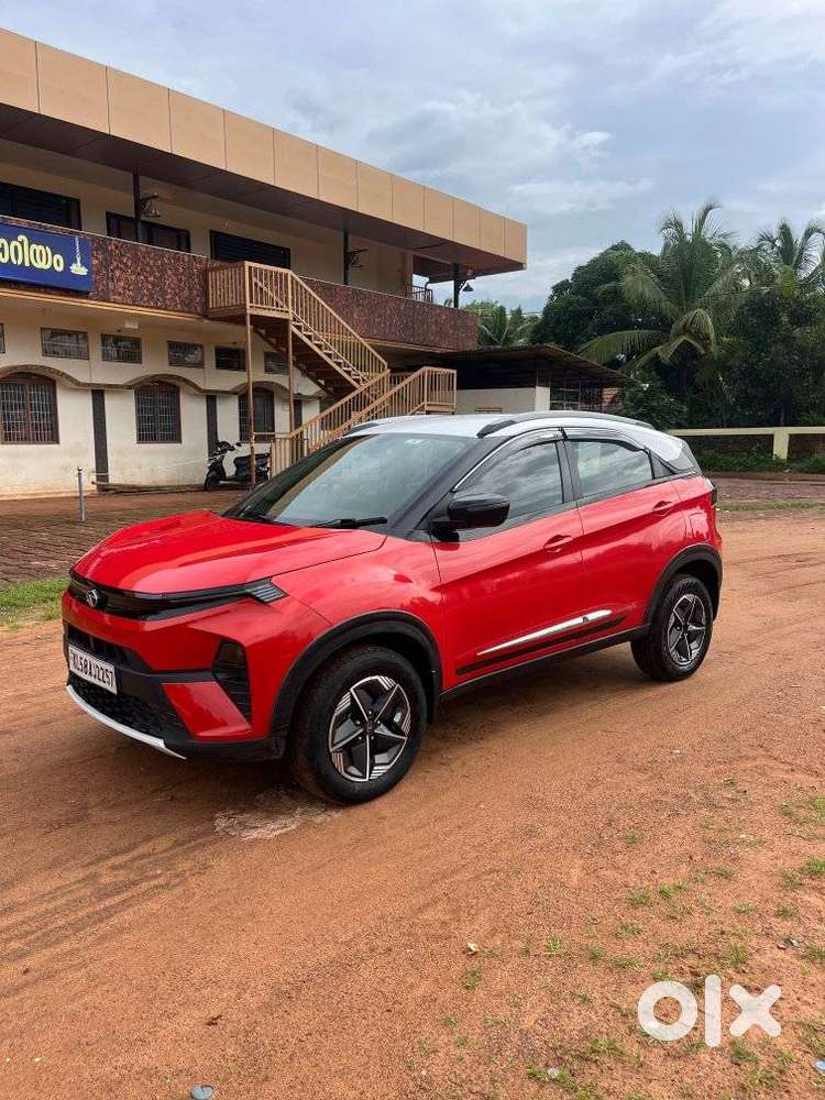 Tata Nexon Creative 1.2 Revotron Petrol 6 Amt, 2023, Petrol
