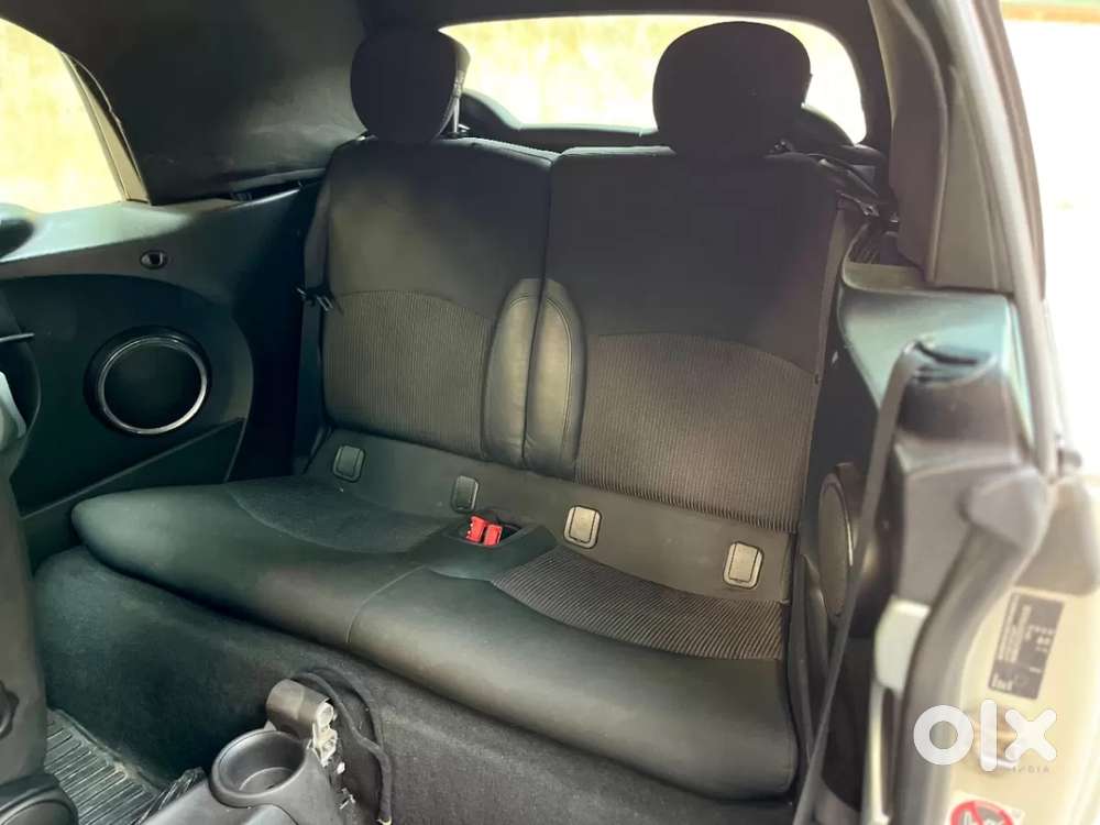 Mini Cooper Convertible, 2015, Petrol