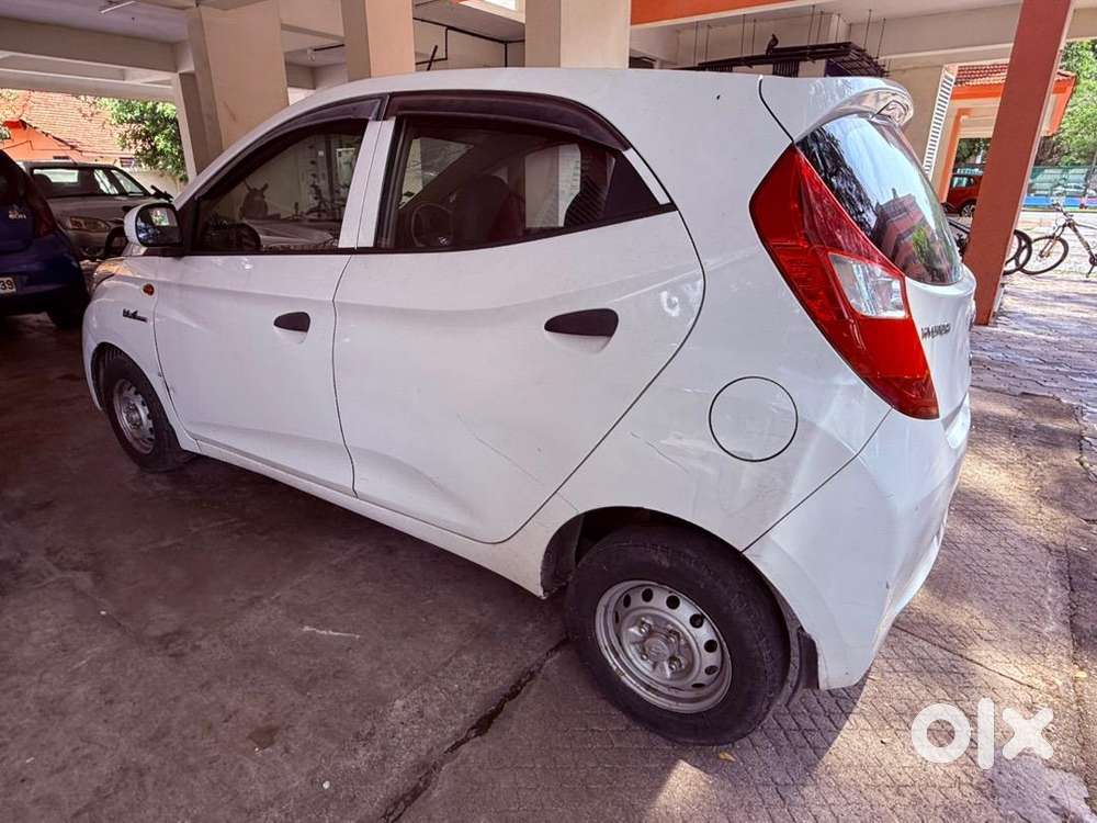Hyundai Eon 2012 Petrol + Lpg 84400 Km Driven
