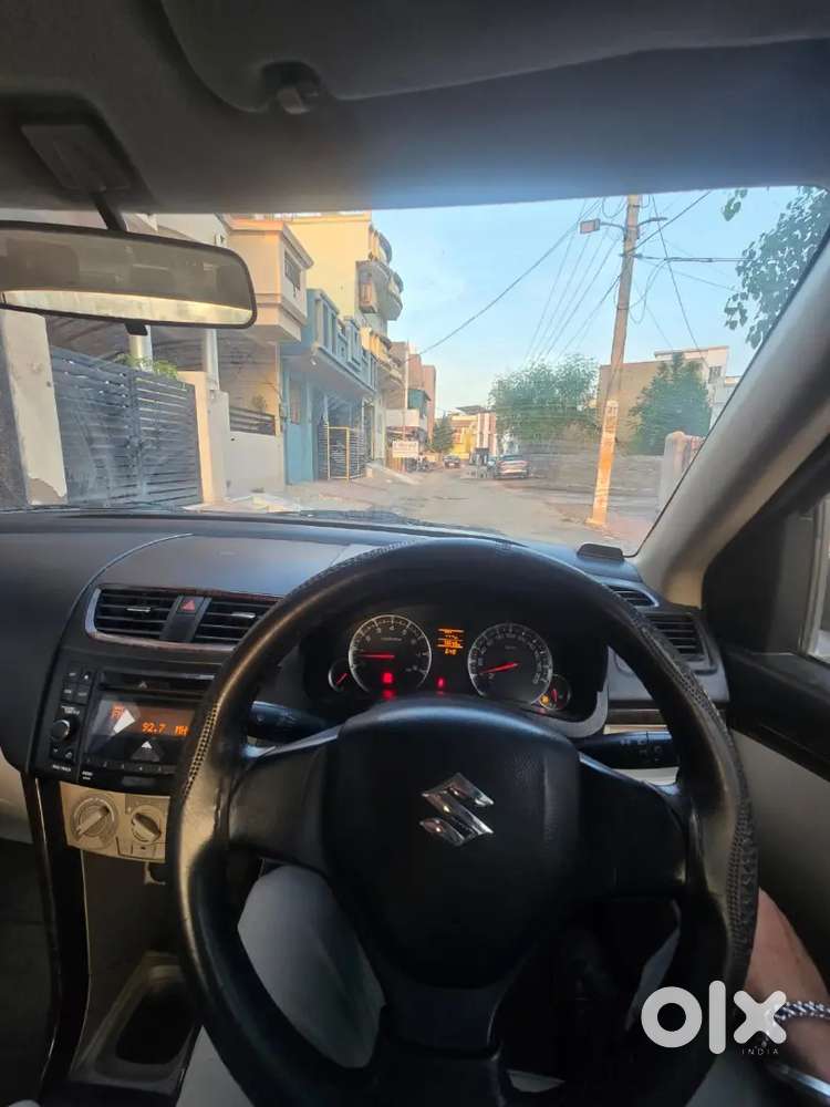 Maruti Suzuki Dzire 2015 Petrol Well Maintained