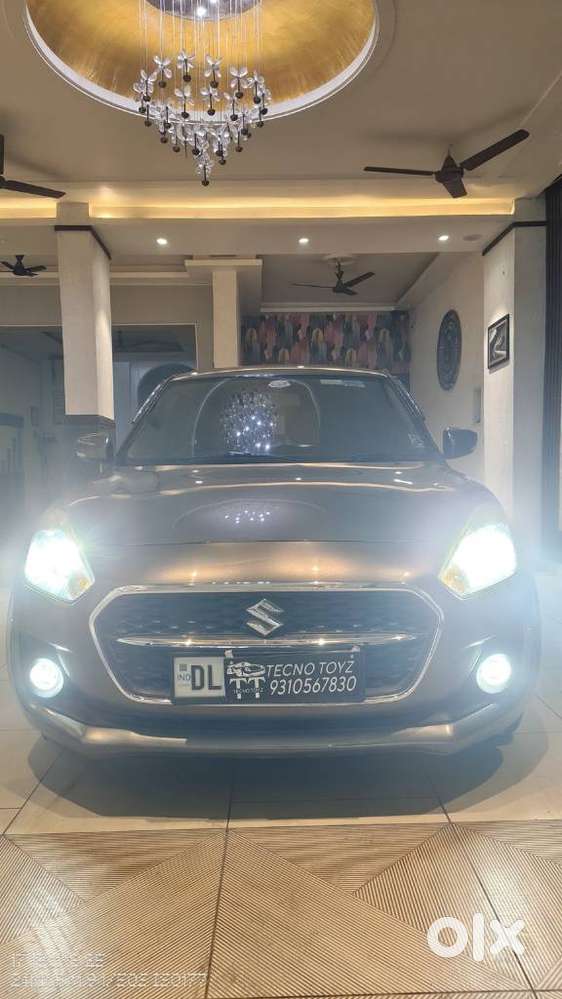 Maruti Suzuki Swift Vxi + Manual, 2022, Petrol
