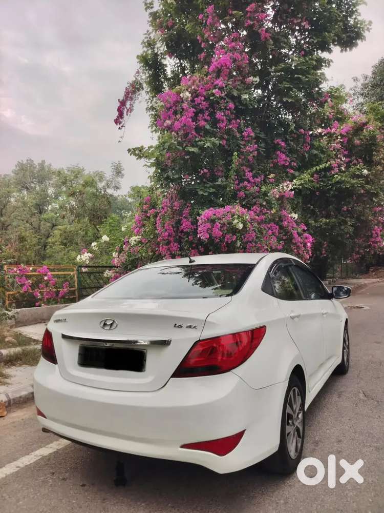 Verna Fluidic 1.6 Sx
Model 2017
Automatic 
Diesel