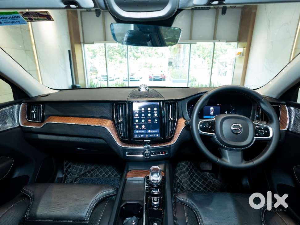 Volvo Xc60 2.0 B5 Ultimate, 2024, Petrol