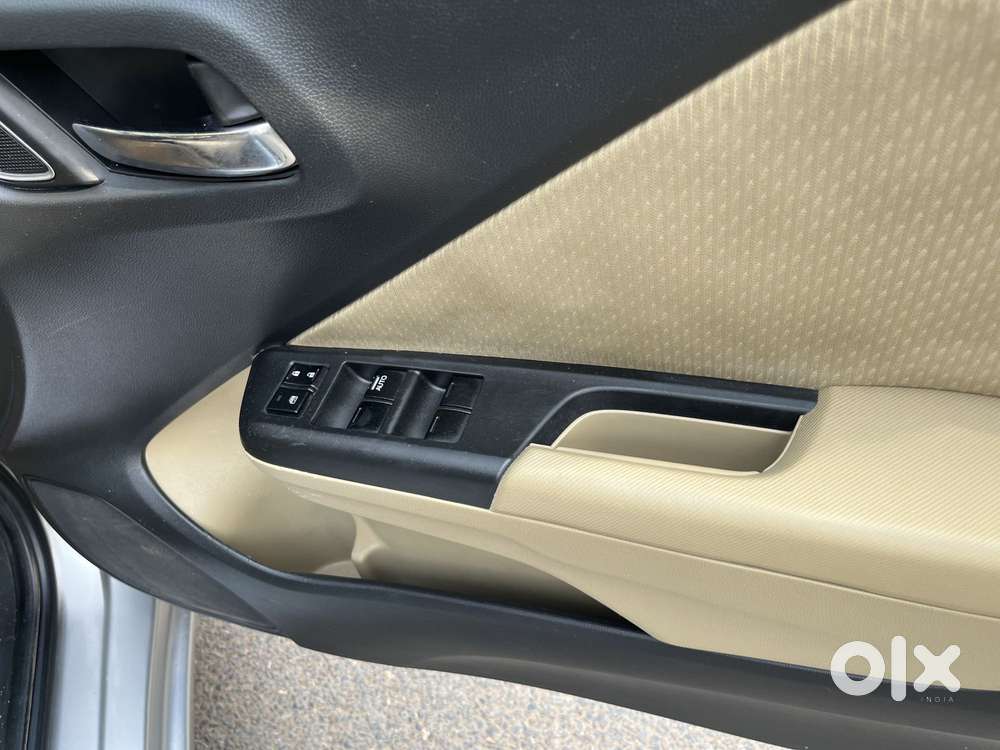 Honda City I-vtec Cvt V, 2018, Petrol
