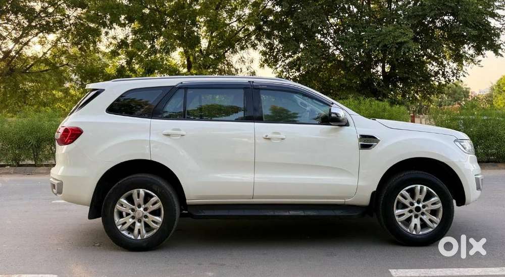 Ford Endeavour 2.2 Trend Mt 4x2, 2016, Diesel