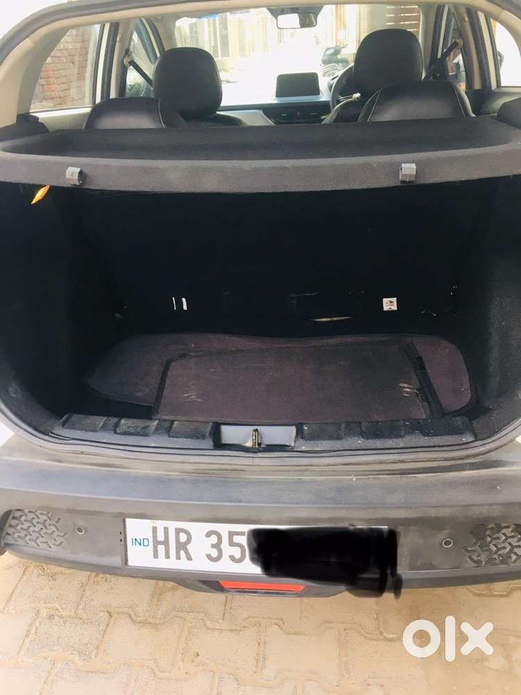 Tata Nexon Xm + S Feb 2023