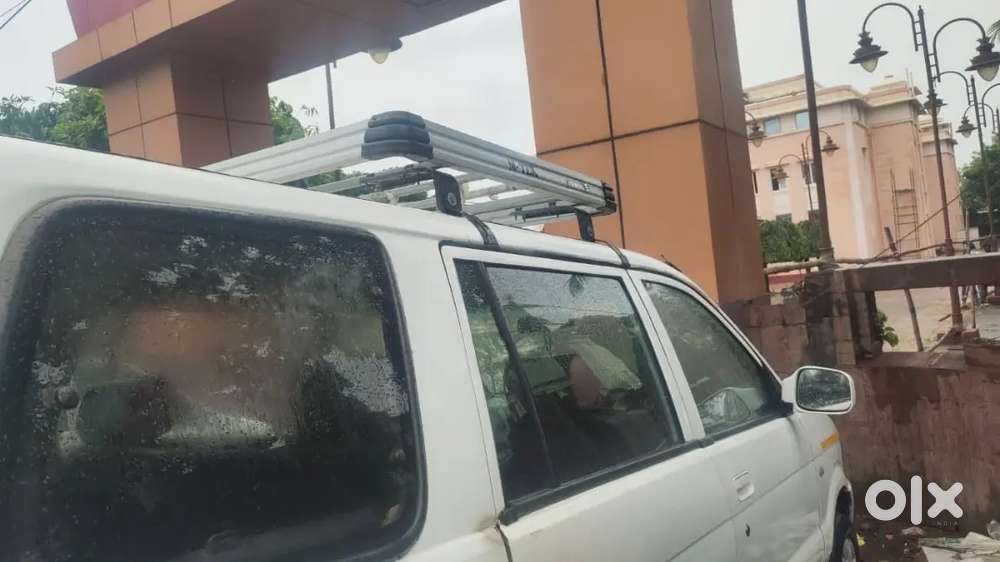 Chevrolet Tavera 2015 Diesel 20000 Km Driven