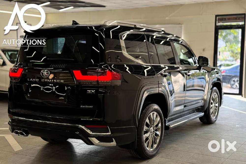 Toyota Land Cruiser Zx Petrol, 2026, Petrol