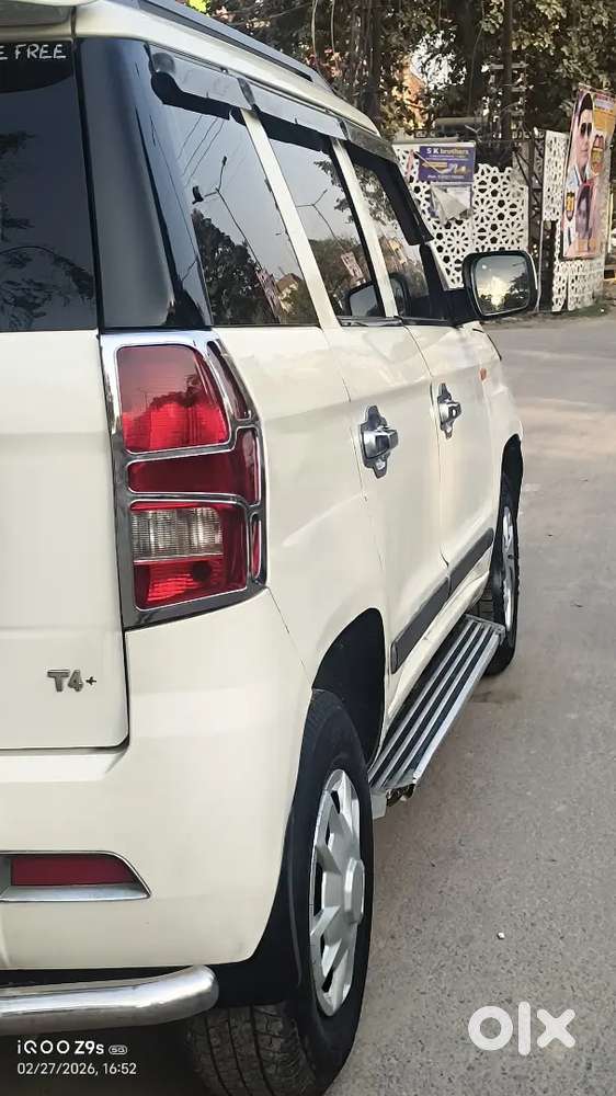 Mahindra Tuv 300 2018