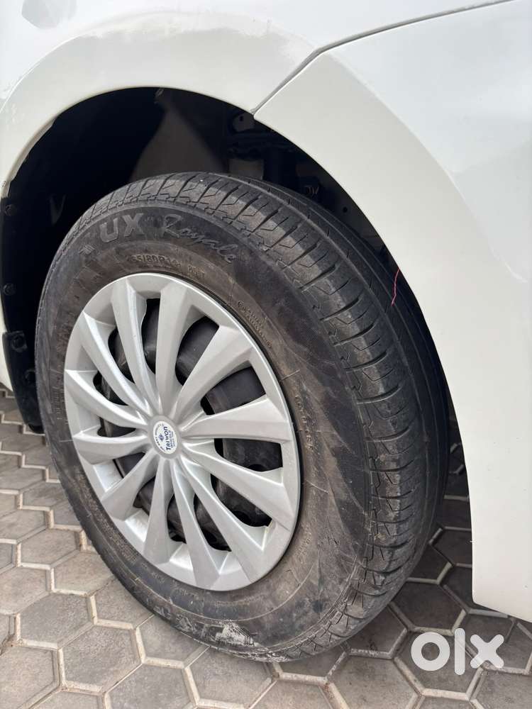 Maruti Suzuki Swift Dzire Vxi(o) Mt, 2023, Petrol