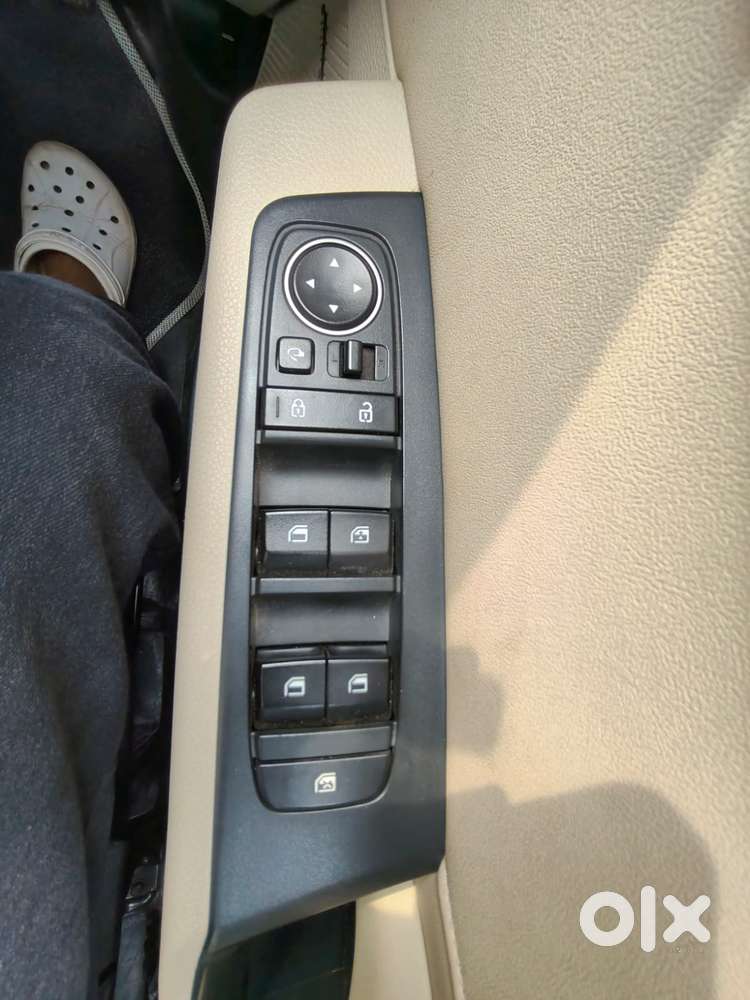 Kia Carens 1.5 Luxury Plus Diesel 6 Str, 2022, Diesel