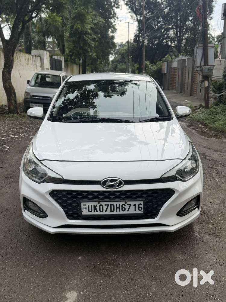 Hyundai I20 Petrol Cvt Asta, 2018, Petrol