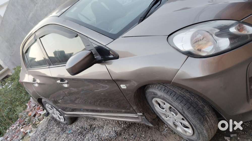 Honda Amaze 2014 Diesel Well Maintained