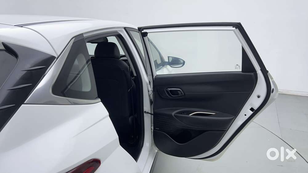 Hyundai I20 Asta (o) 1.0 Turbo Dct, 2022, Petrol