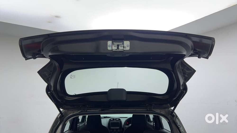 Renault Kwid 1.0 Rxt Sce Special (o), 2019, Petrol