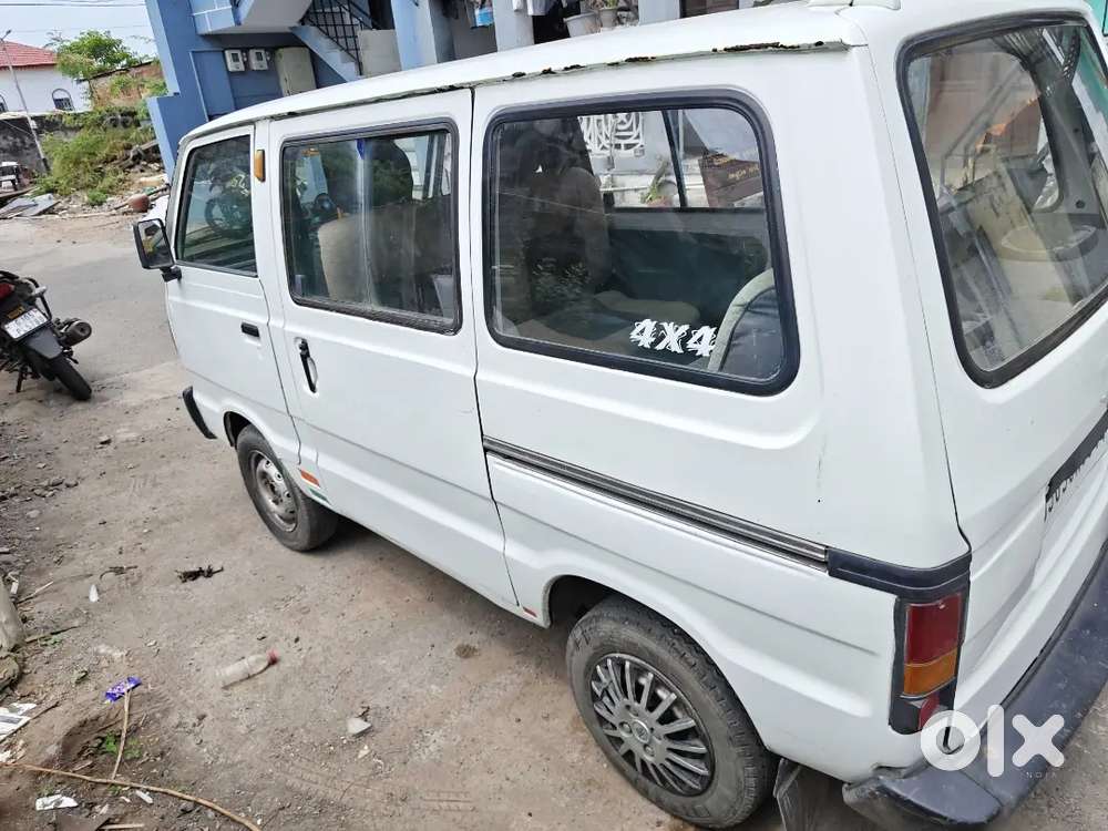 Maruti Suzuki Omni 2010