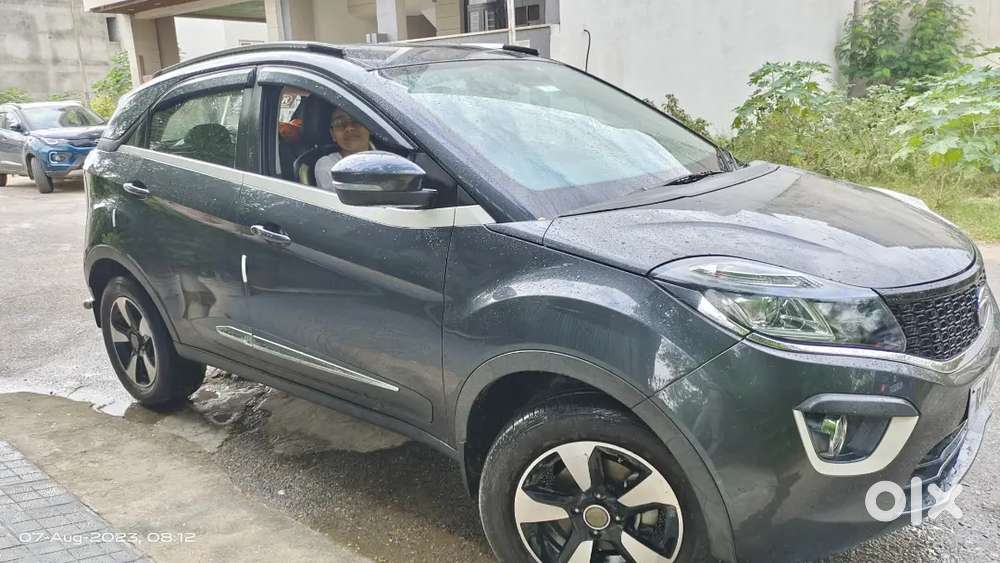 Tata Nexon Xza Plus Automatic Amt