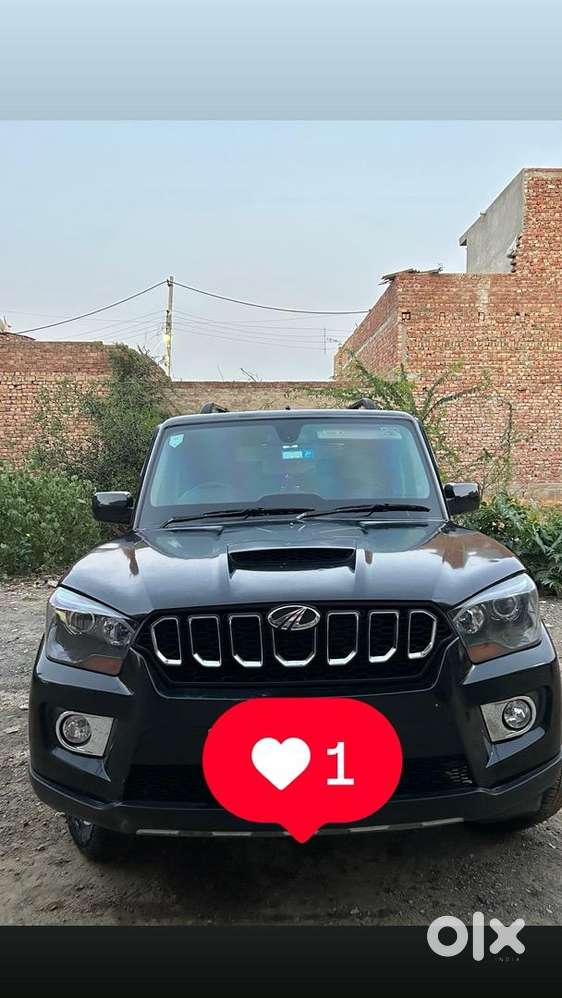 2017 Mahindra Diesel Car