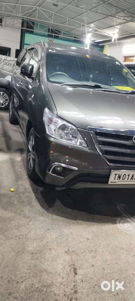 Toyota Innova 2.5 G (diesel) 8 Seater Bs Iv, 2013, Diesel