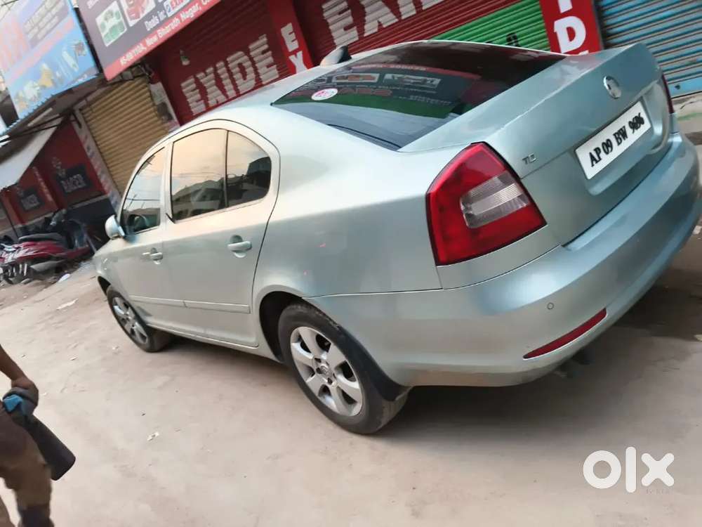Skoda Laura 2011 Diesel 165000 Km Imported Roof ...r.c Valid  2030 Dec