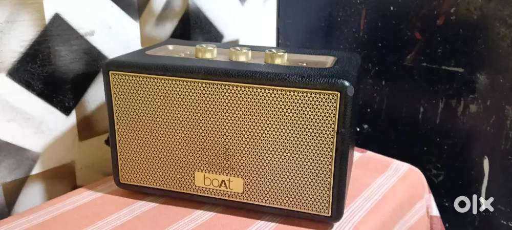 Boat stone blootooth speaker 80w out