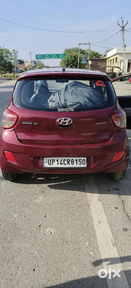 Hyundai Grand I10 2015 Diesel 83000 Km Driven