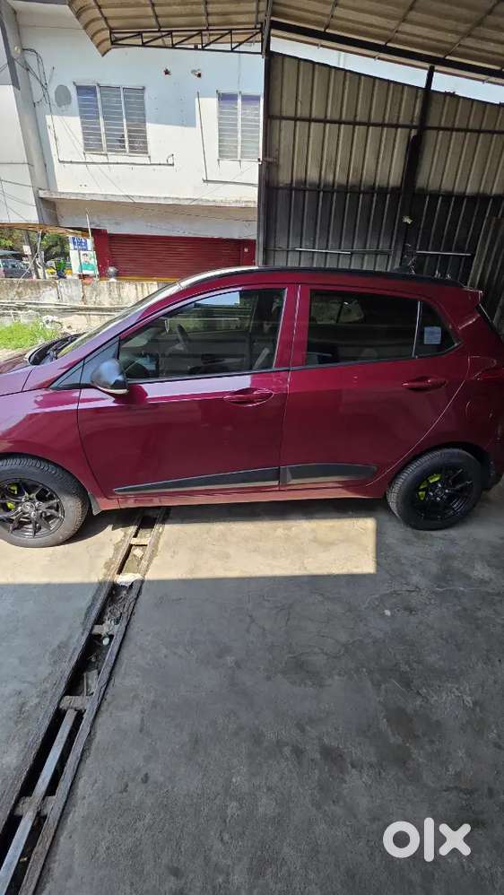 Mint Condition Grand I10 For Sale With Brand New Alloys.