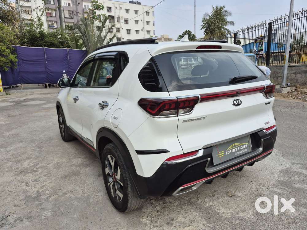 Kia Sonet Gtx Plus Turbo Dct, 2021, Petrol