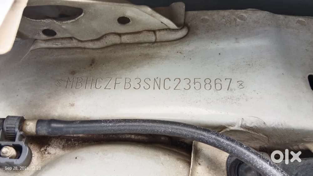 Maruti Suzuki Dzire 1.2 Vxi, 2022, Petrol