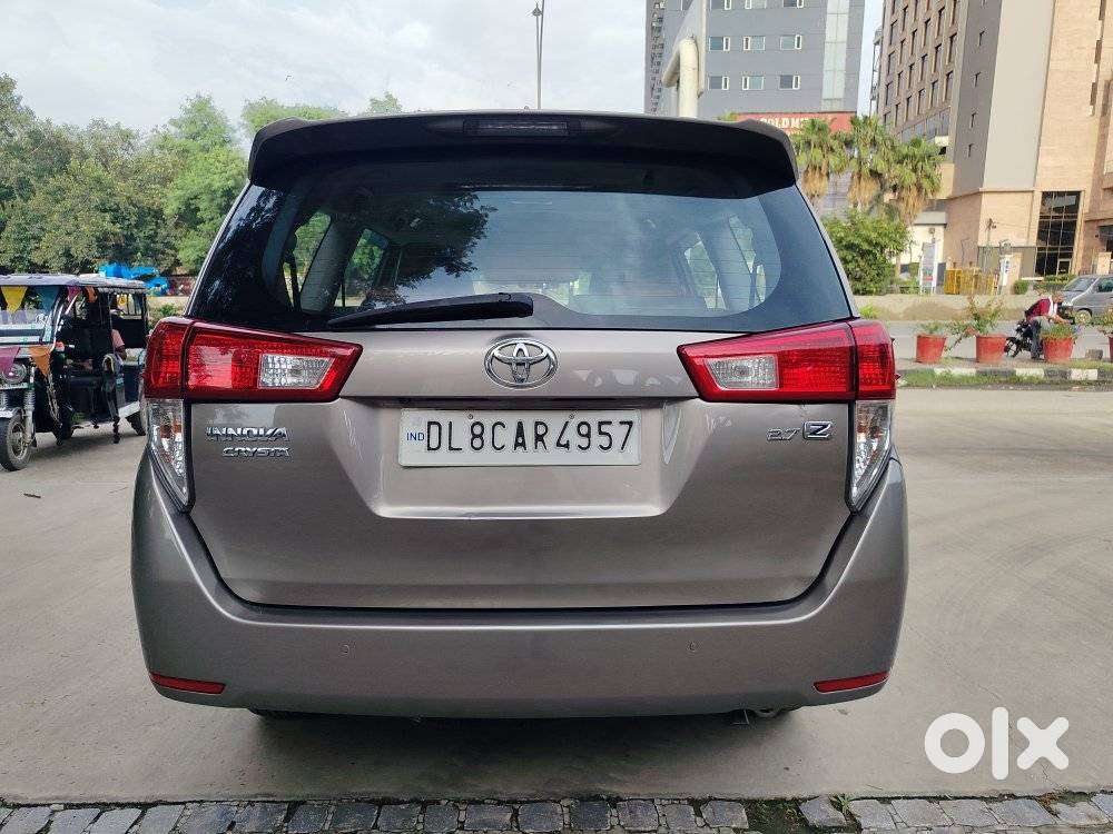 Toyota Innova Crysta 2.7 Zx At, 2017, Petrol
