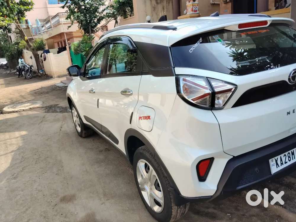 Tata Nexon 1.2 Revotron 2023
