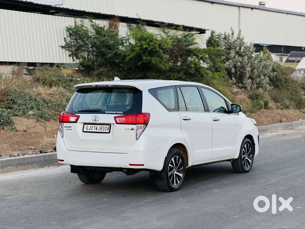 Toyota Innova Crysta 2.8 Zx At, 2022, Diesel