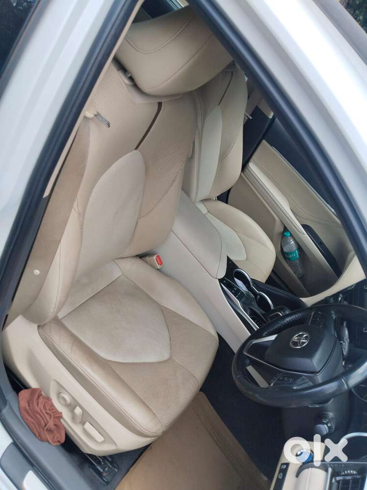 Toyota Camry Hybrid, 2024, Petrol