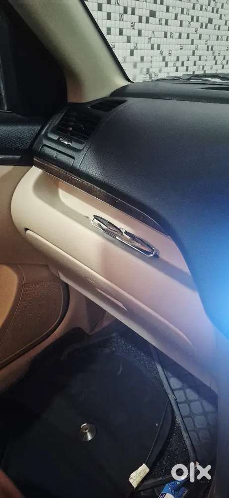 Maruti Suzuki Dzire 2016