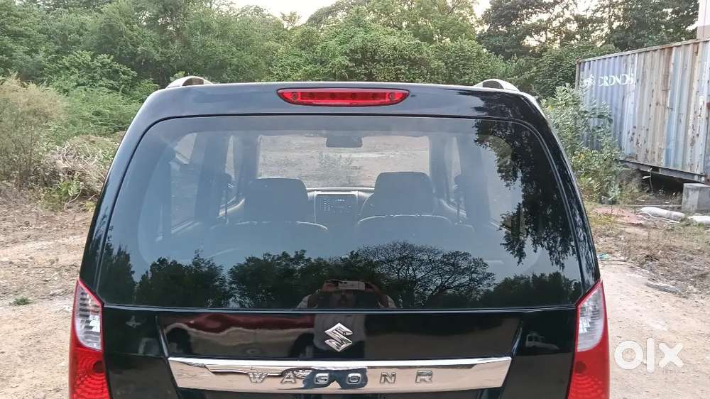 Maruti Suzuki Shining Black Wagonr 2012