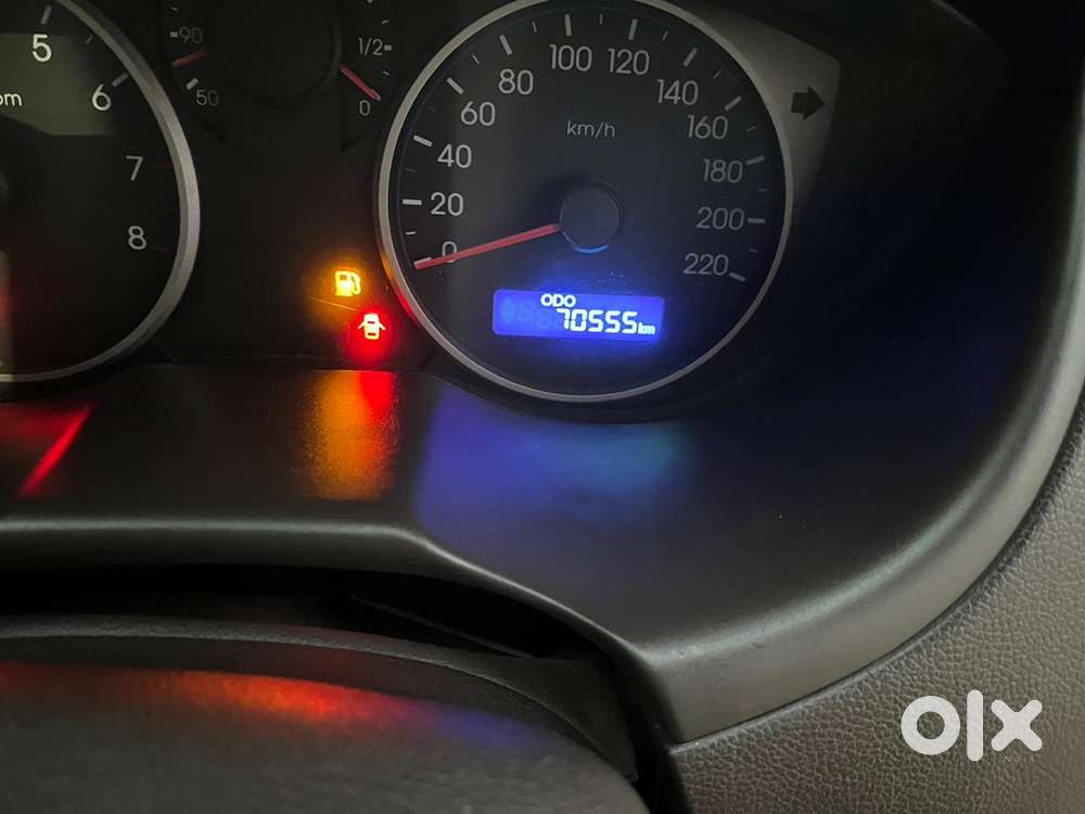 Hyundai I20 Petrol Manual 2013