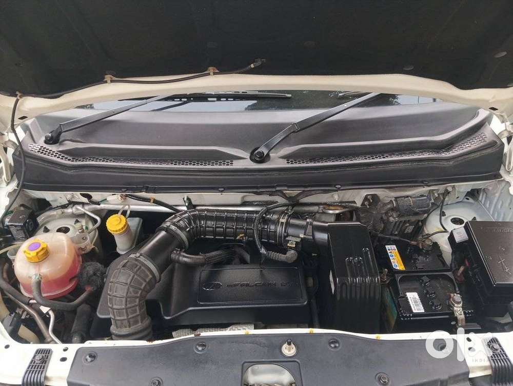 Mahindra Kuv 100 Mahindra-kuv-100-d75-k8, 2017, Diesel