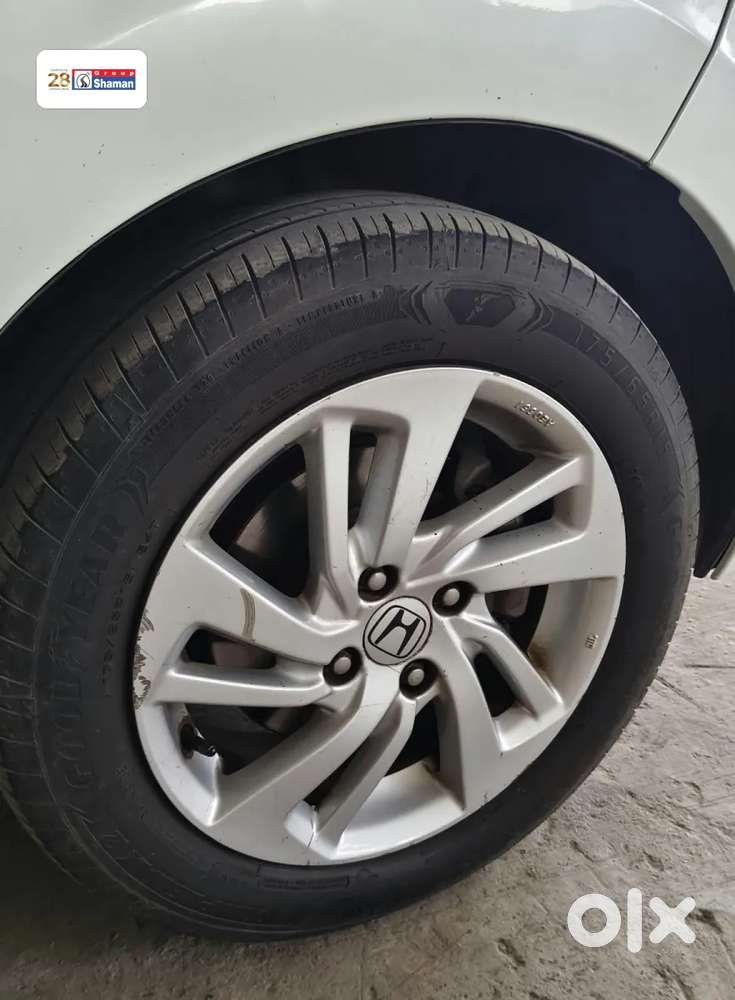Honda Jazz V Cvt, 2017, Petrol