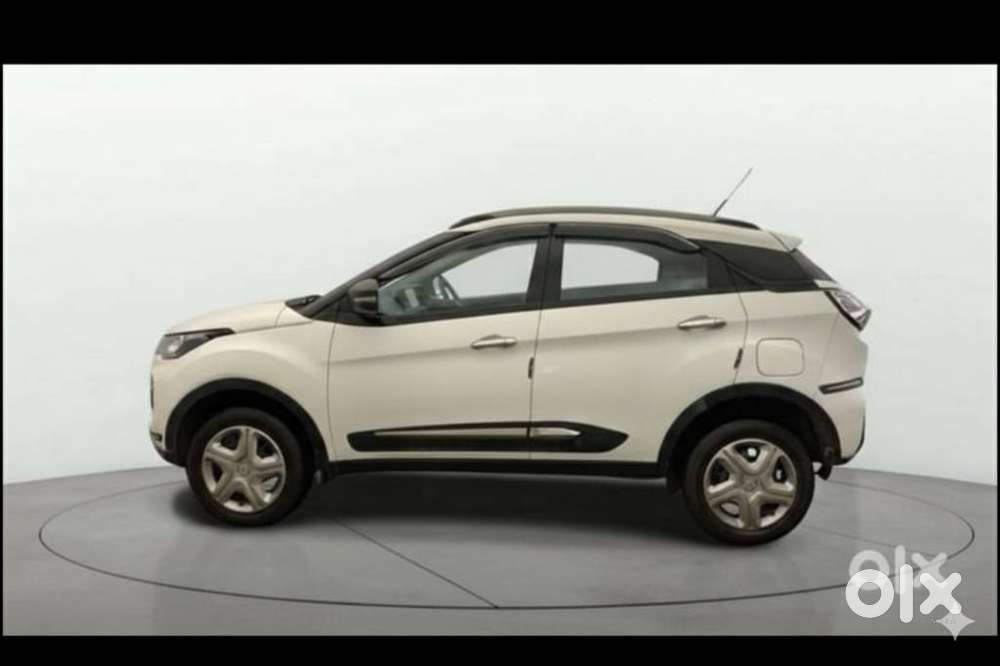 Tata Nexon 1.2 Revotron Xm Plus (s), 2023, Petrol
