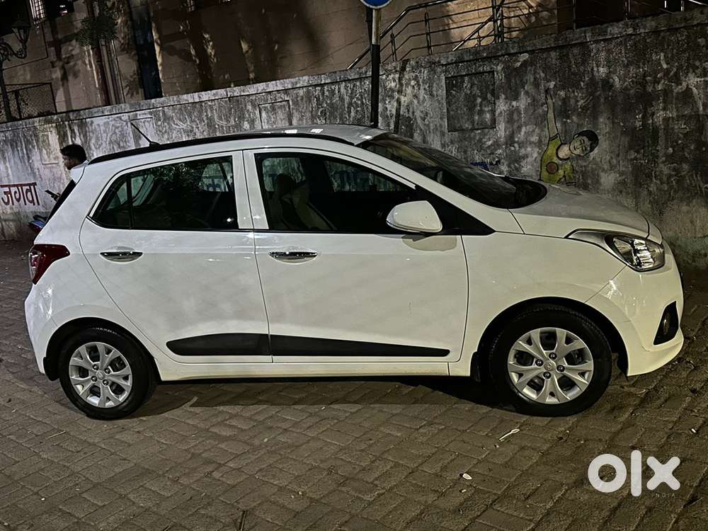 Hyundai I10 Sportz 2015