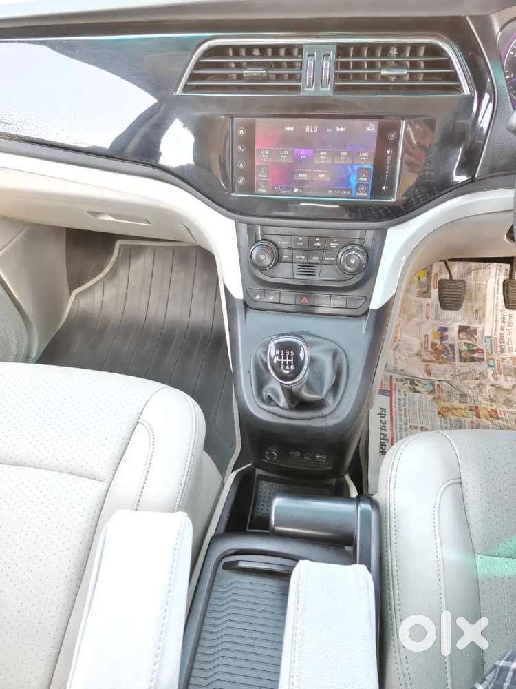 Mahindra 7 Seater Suv