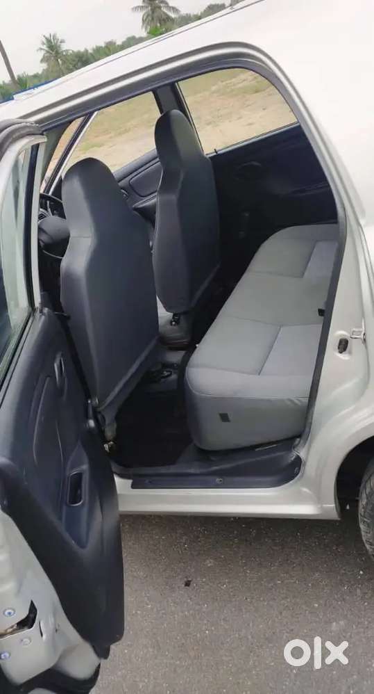 Maruti Suzuki Alto (2011) Petrol Well Maintained