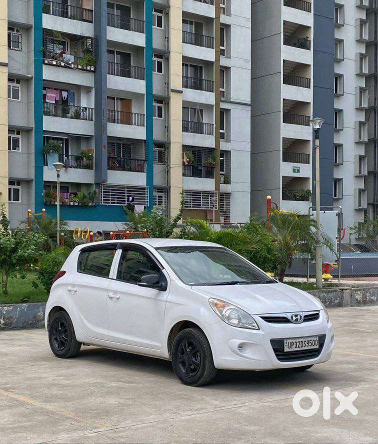 Hyundai I20 1.2 Sportz, 2011, Petrol