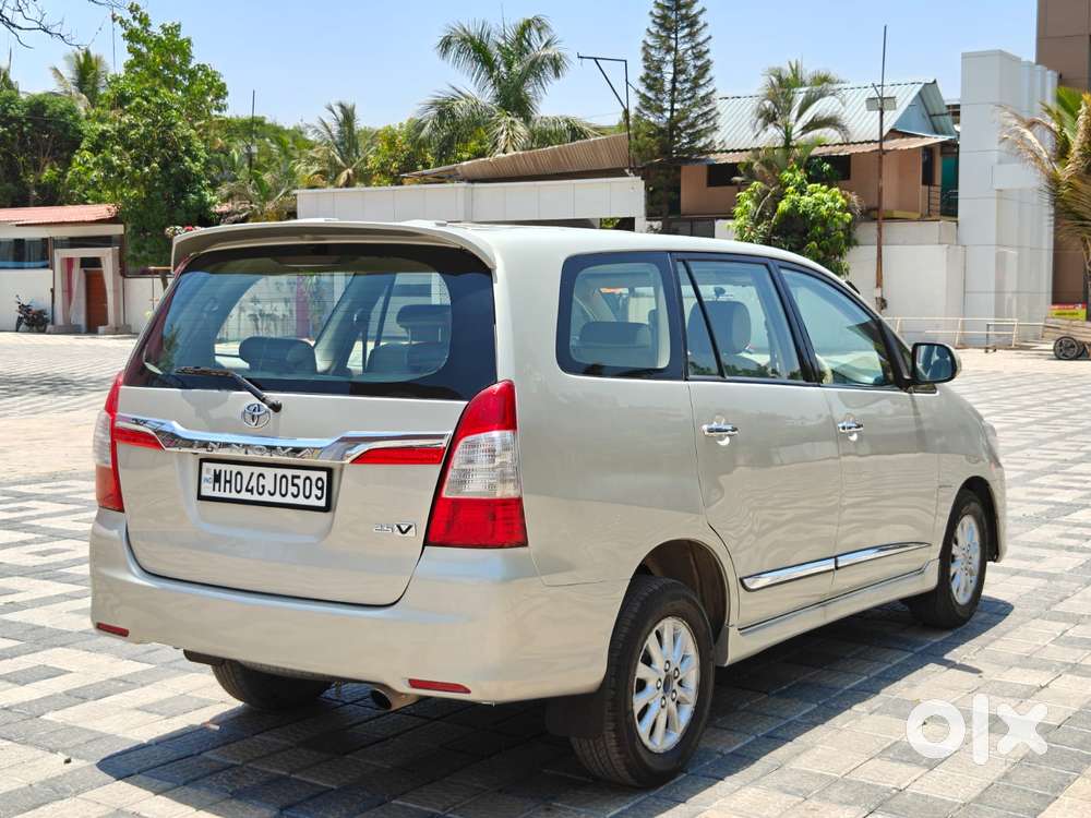 Toyota Innova 2.0 V, 2013, Diesel