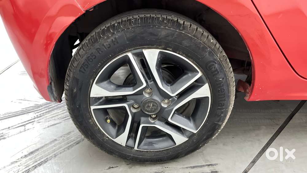 Tata Tiago Xza Plus Dual Tone, 2021, Petrol