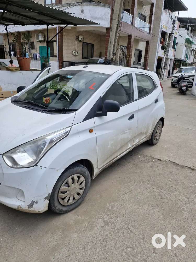 Hyundai Eon Era 2015 Petrol Manual