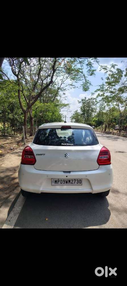 Maruti Suzuki Swift 1.3 Lxi, 2022, Petrol