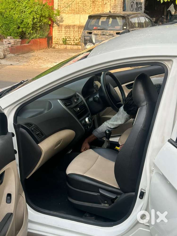 Hyundai Eon 2013 25000 Km Driven