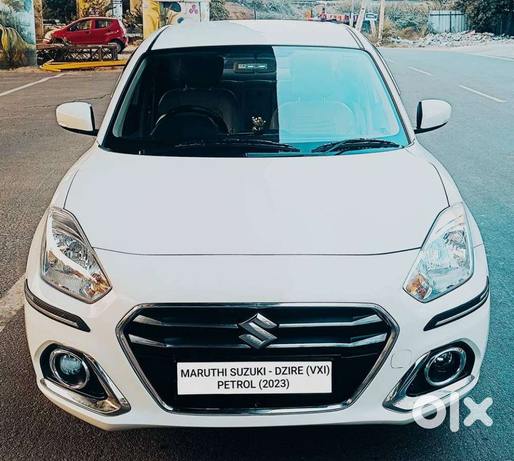 Maruti Suzuki Dzire 1.2 Vxi, 2023, Petrol